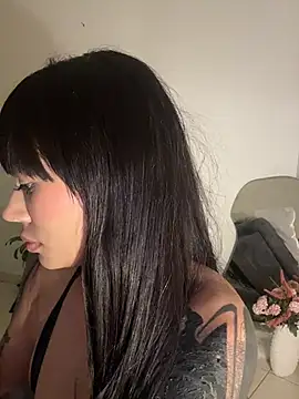 Roxanne_08 live sex cam