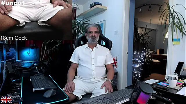 OnlineBossUK live sex cam