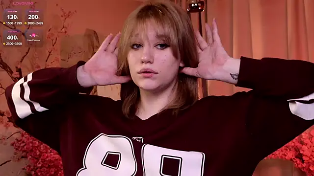 Morvelyn live sex cam