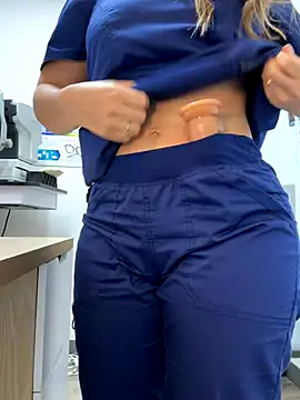 alicee16 live sex cam