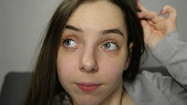 GenovesDi live sex cam