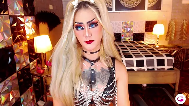 HorseCockDivine live sex cam