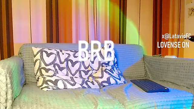 Midnighter_ live sex cam