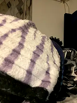 Boneca25 live sex cam