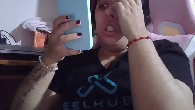 annarose19's Stripchat show and profile