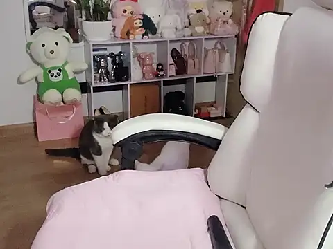 keelinnn19 live sex cam