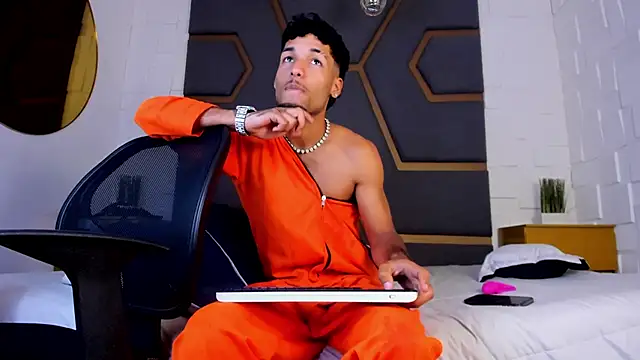 Thiagoferreti live sex cam