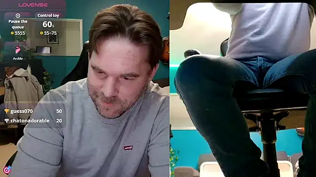 tom_sauwer live sex cam
