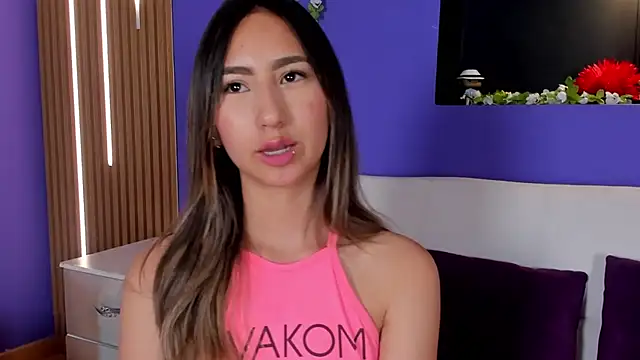 _Emma_Valka's Stripchat show and profile