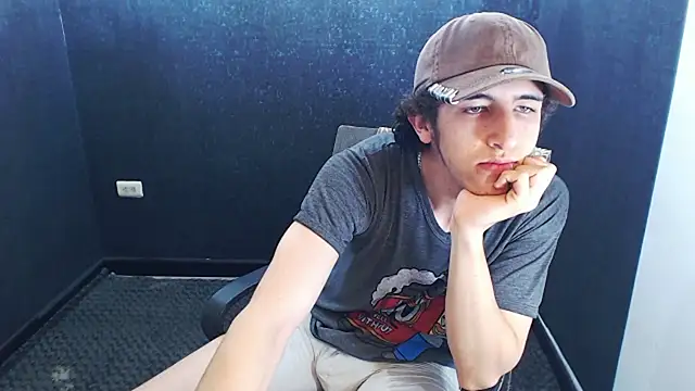 Kerverr_ live sex cam