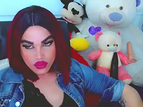 NharaBigCock live sex cam