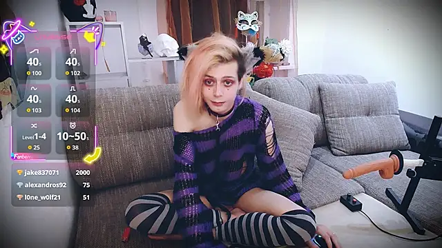 Littlepinkcat live sex cam