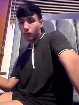 cody_fox10 live sex cam