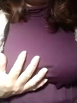 YiyinLy live sex cam