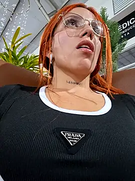 Alis_xxx live sex cam