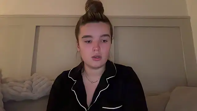 maisiesmithx live sex cam