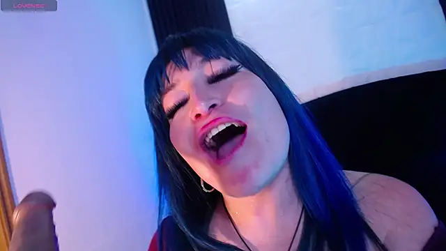 alicia_moom live sex cam