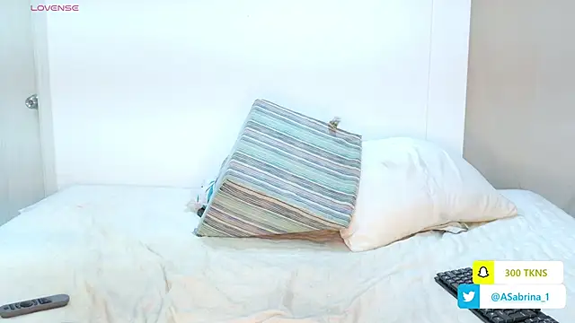 SabrinaAlcantara1 live sex cam