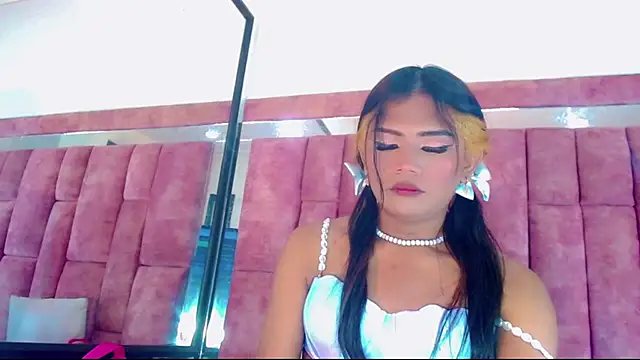 AnntonellaHott live sex cam