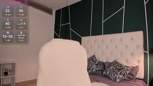 Veronicalanx1 live sex cam