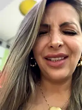 _Abril-Office1 live sex cam