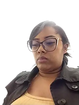 Ebony-Goddess19 live sex cam