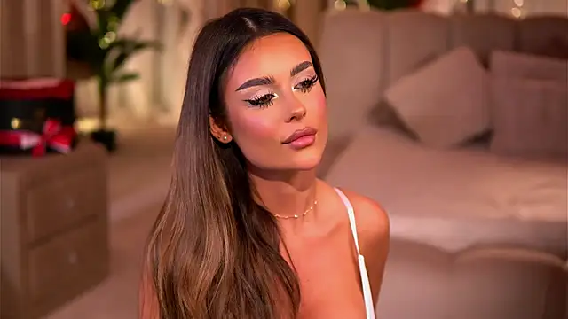 YasmineShaw live sex cam