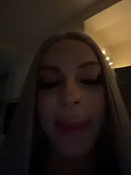 NovaPearl live sex cam