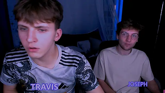 travis_wolf_ live sex cam