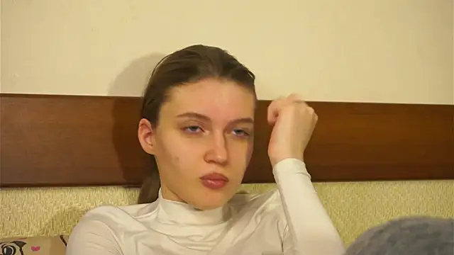 RoslynArcuo live sex cam