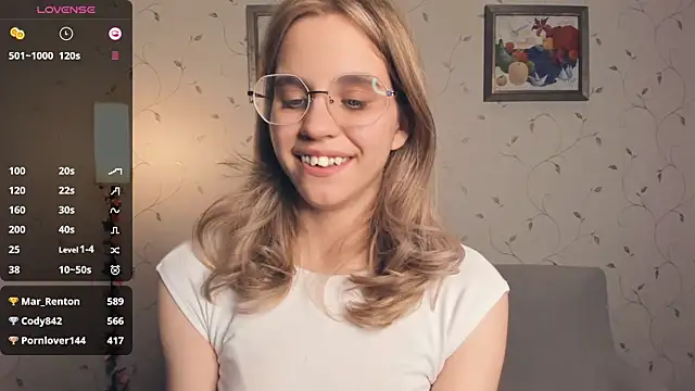 JoanBaggott live sex cam