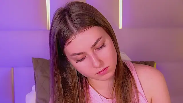 AliceMoreno live sex cam