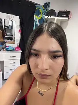 Hot2gether69 live sex cam