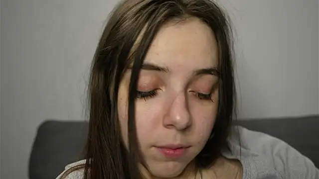 GenovesDi live sex cam