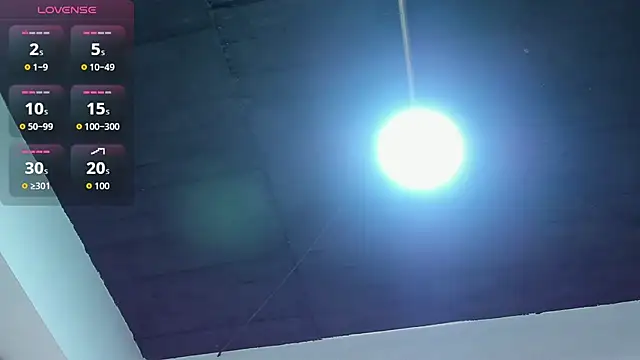 Valentin0_3 live sex cam