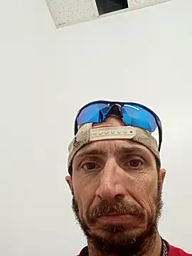 Mrluckstick live sex cam