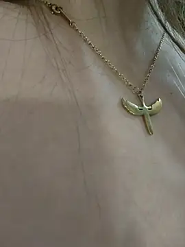 angel_eyees live sex cam