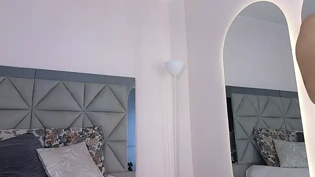 kylie_reyes live sex cam