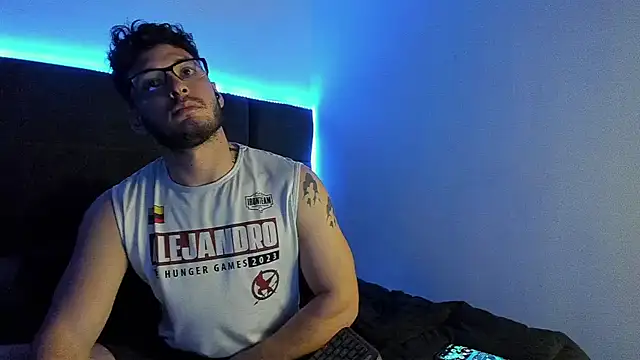 alejandro__2 live sex cam