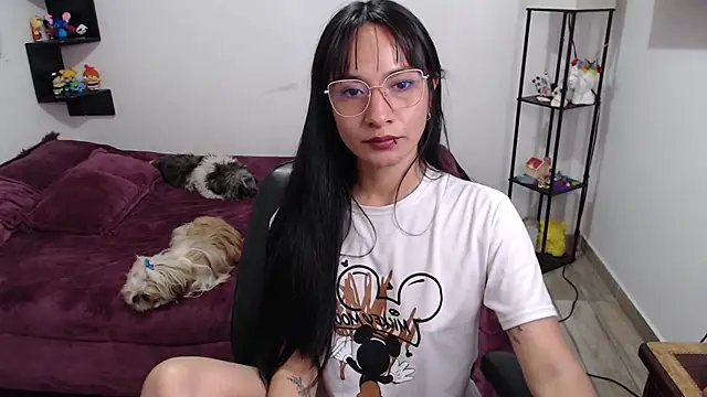 Piahorny_'s Stripchat show and profile