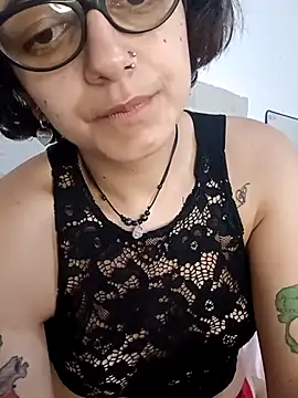 ConeNella live sex cam