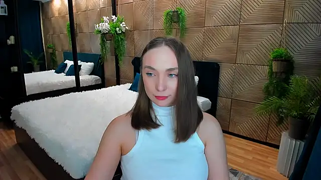 TrueReincarnation live sex cam