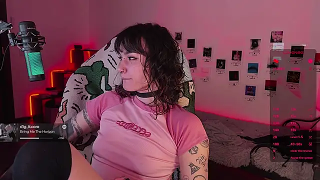 deadlysweet live sex cam