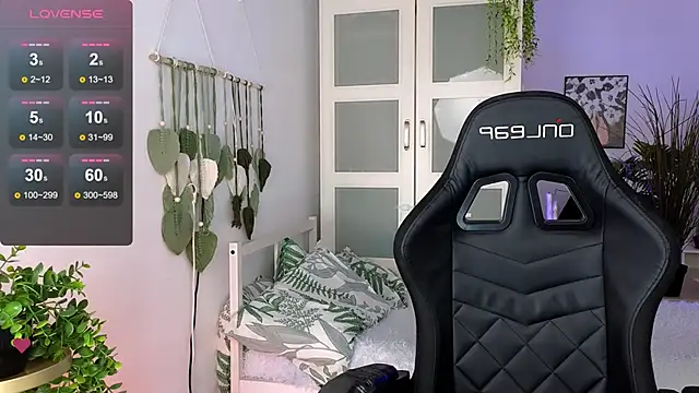 Cherry_Bite live sex cam