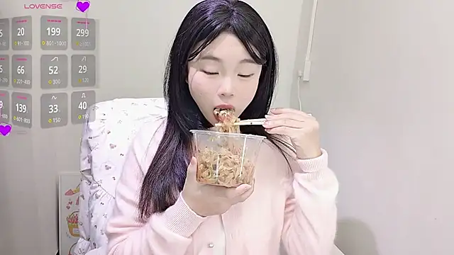 9aunatiis live sex cam