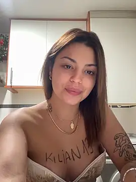 Noeliagglow live sex cam