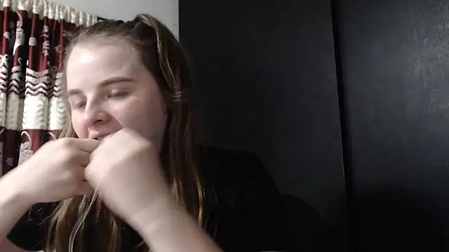 HellenMiyer1111 live sex cam