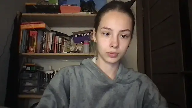 Yuna5343 live sex cam