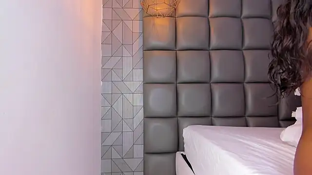 megan_woll live sex cam