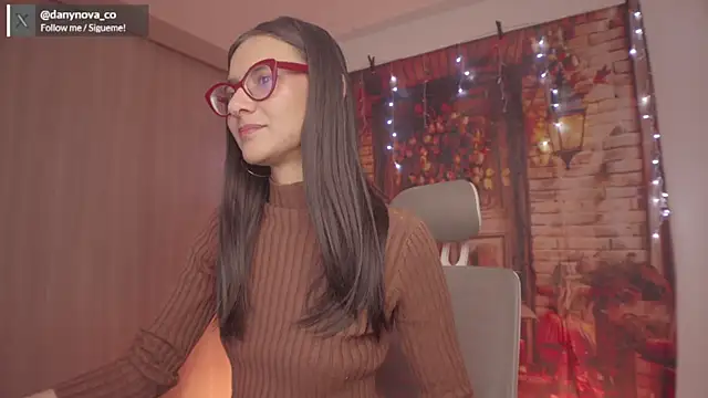 DanyNova_Co live sex cam